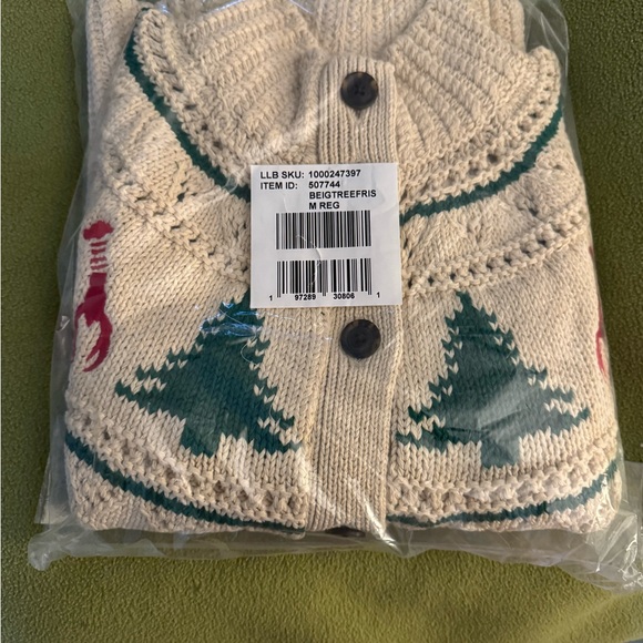 NWT LL Bean lobster Christmas sweater - Picture 3 of 4